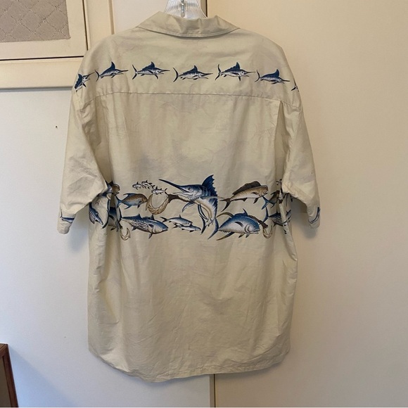 Mens Winnie Fashion 100% Cotton Hawaiian Fish Button Up - Picture 7 of 8